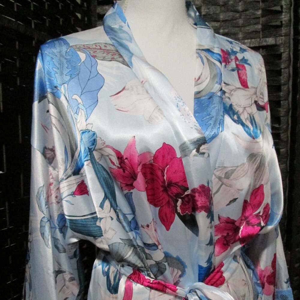 Linea Donatella Ayanna Satin Lace-Trim Robe Blue Floral NWT Sz L/XL - Picture 5 of 7